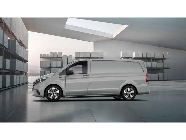 Mercedes-Benz eVito 112 L2 60 kWh 2025 Elektrisch 7