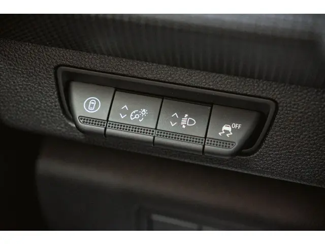 Renault Kangoo 1.5 Blue dCi 95 Comfort L2 2024 Diesel 21