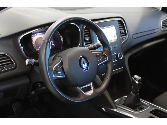 Renault Mégane Estate 1.5 Blue dCi Limited 2019 Diesel 9