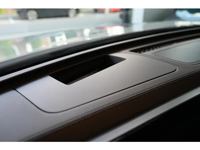 Volkswagen Tiguan 1.5 TSI R-Line 2024 Benzine 27