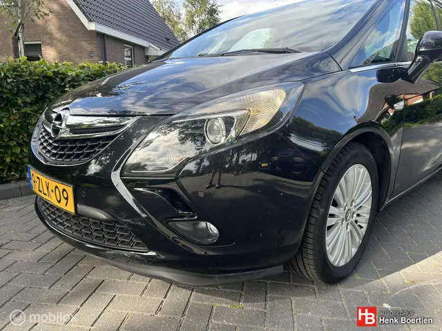 Opel Zafira Tourer 1.4 Business+ 7p. 2015 Benzine 2