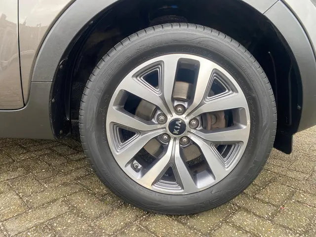 Kia Sportage 1.6 GDI BusinessLine 2015 Benzine 28