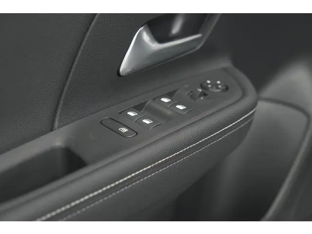 Opel Mokka Turbo 130 AT8 GS 2025 Benzine 24