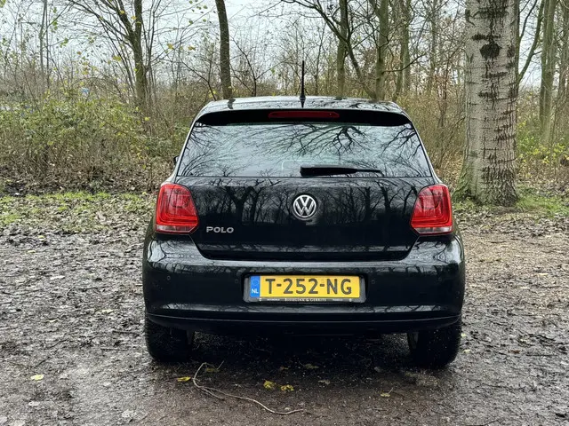 Volkswagen Polo 1.2 Easyline 2013 Benzine 6