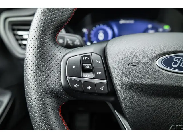 Ford Kuga 2.5 PHEV ST-Line 2023 Hybride Benzine 46