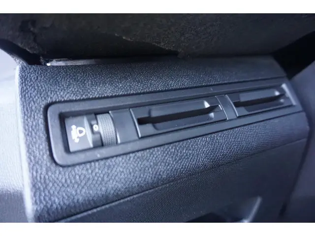 Peugeot 3008 1.6 e-THP GT Line 2018 Benzine 6