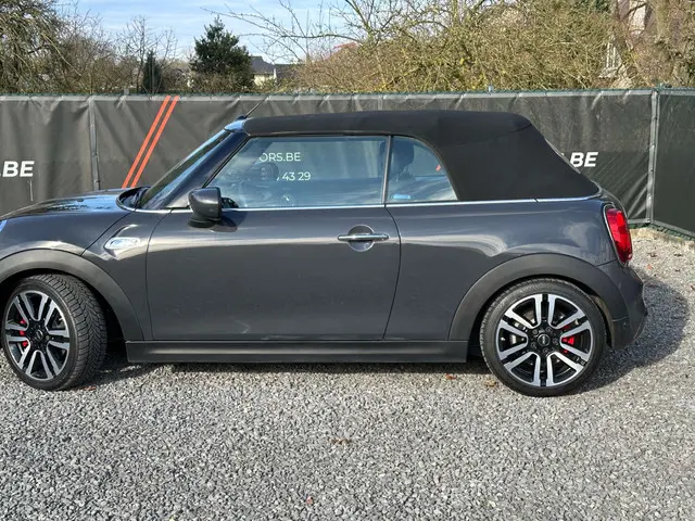 MINI Cooper S Cabrio | LEDER | AUT | NAVI | HEAD-UP 2020 Benzine