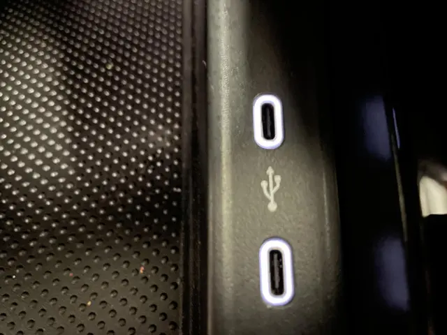 Škoda Kamiq 1.0 TSI 110 pk Ambition 2021 Benzine 30