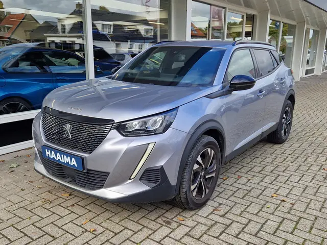 Peugeot 2008 1.2T 130pk Allure Pack 2023 Benzine 10