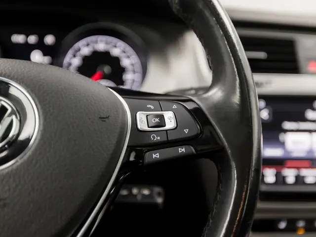 Volkswagen Golf 1.2 TSI R Connected 2015 Benzine 21