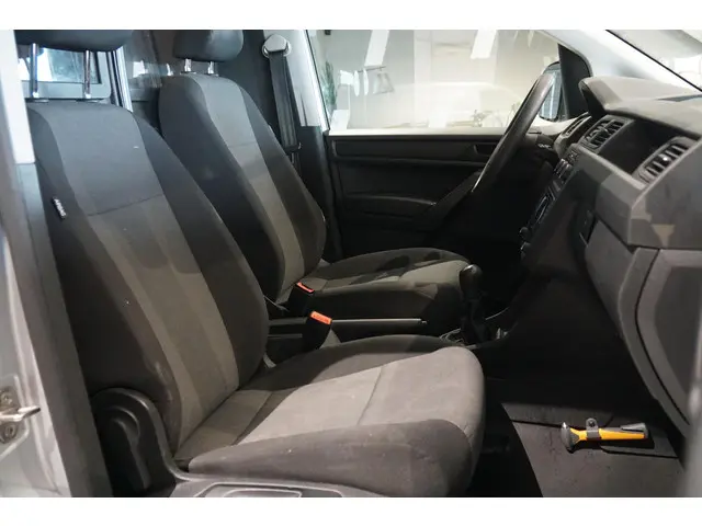 Volkswagen Caddy 1.6 TDI L2H1 Maxi Trendline 2017 Diesel 10