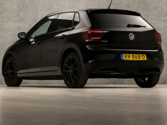 Volkswagen Polo 1.0 Sportline 2018 Benzine 3