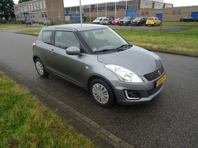 Suzuki Swift 1.2 Comfort EASSS 2017 Benzine 8