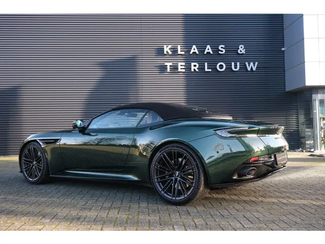 Aston Martin V8 Volante DB12 4.0 2024 Benzine 11