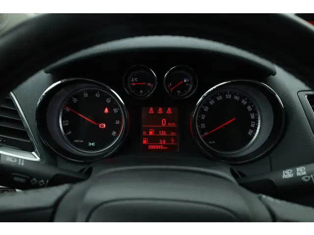 Opel Mokka 1.4 T Innovation 4x4 2016 Benzine 10