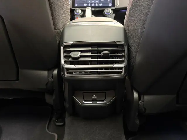 Lynk & Co 01 1.5 2021 Hybride Benzine 29