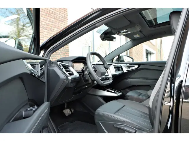 Audi Q4 e-tron 45 Edition 82 kWh 2024 Elektrisch 8