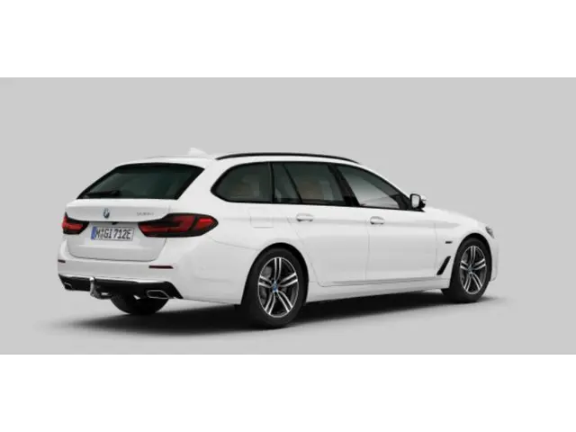 BMW 5 Serie Touring 530e 2021 Hybride Benzine 12