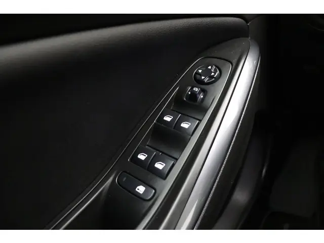 Opel Grandland X 1.2 Turbo Business + 2019 Benzine 19