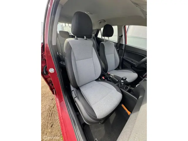 Hyundai i20 1.2 |Led| 2015 Benzine 10