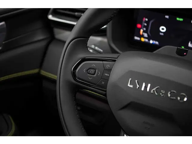 Lynk & Co 01 1.5 More Plug-in Hybrid 2025 Hybride Benzine 29