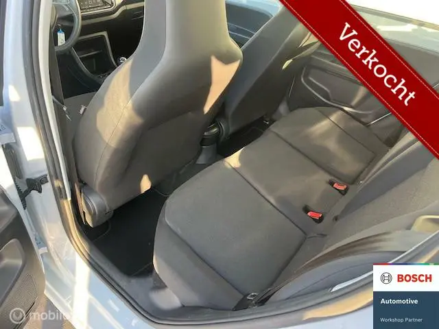 Volkswagen up! 1.0 BMT move up! 2016 Benzine 6