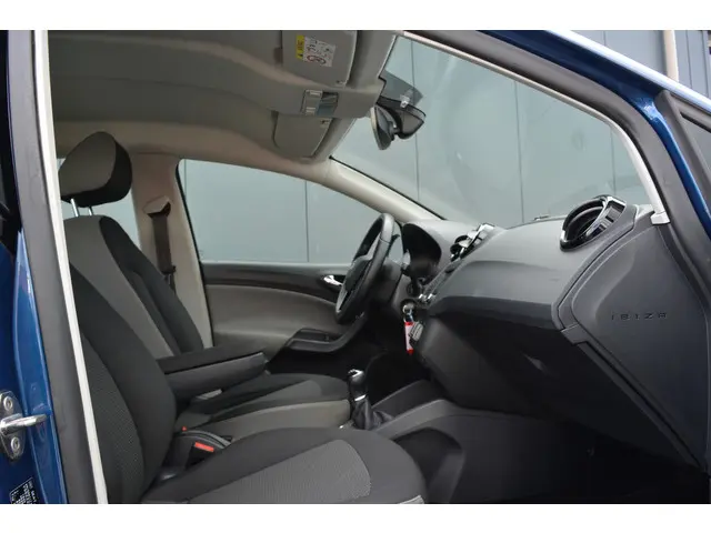 SEAT Ibiza ST 1.0 EcoTSI Style Connect 2016 Benzine 28