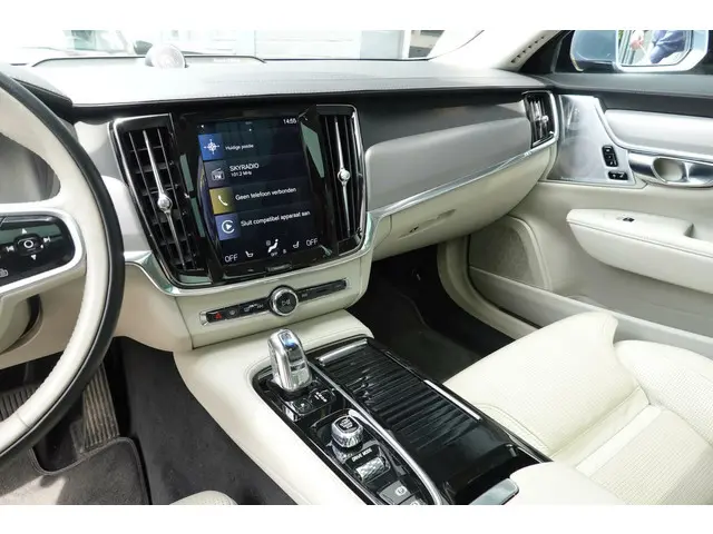 Volvo V90 2.0 T8 AWD Inscription 2018 Hybride Benzine 17