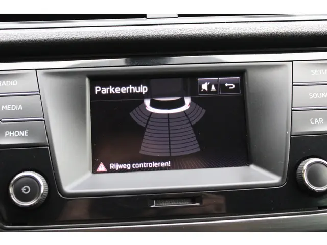 Škoda Fabia 1.2 TSI JOY zeer nette staat 2016 Benzine 25