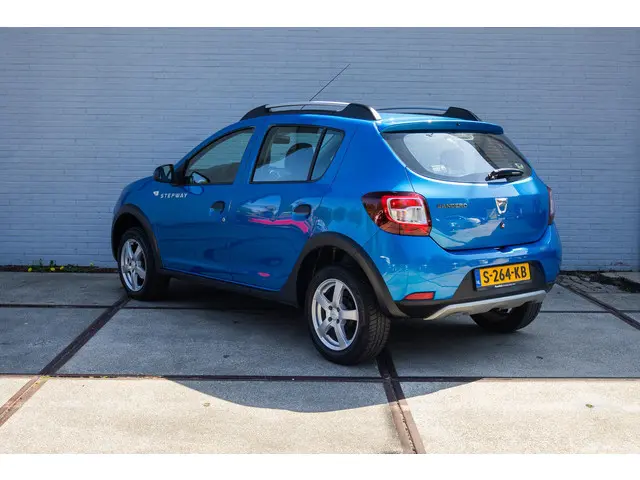 Dacia Sandero Stepway 0.9 TCe Lauréate 2014 Benzine 10