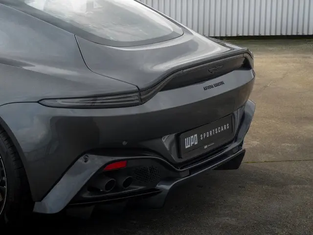 Aston Martin V8 Vantage 4.0 2021 Benzine 25