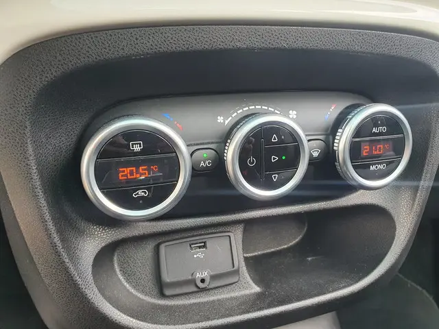 Fiat 500L 0.9 TwinAir Lounge 2013 Benzine 18