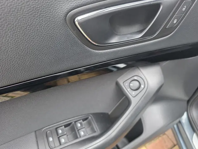 SEAT Ateca 1.5 TSI FR Business Intense 2019 Benzine 21