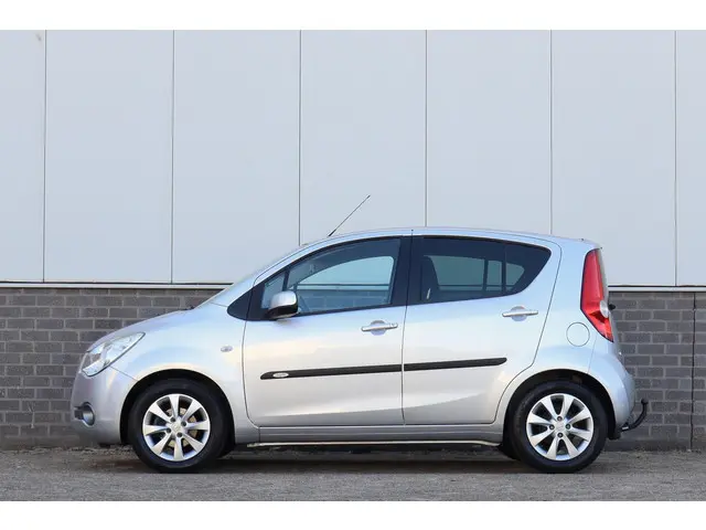 Opel Agila 1.0 Edition Trekhaak 2013 Benzine 4