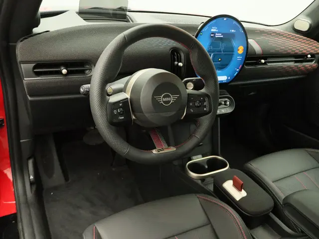 MINI Cabrio C 2025 Benzine 11