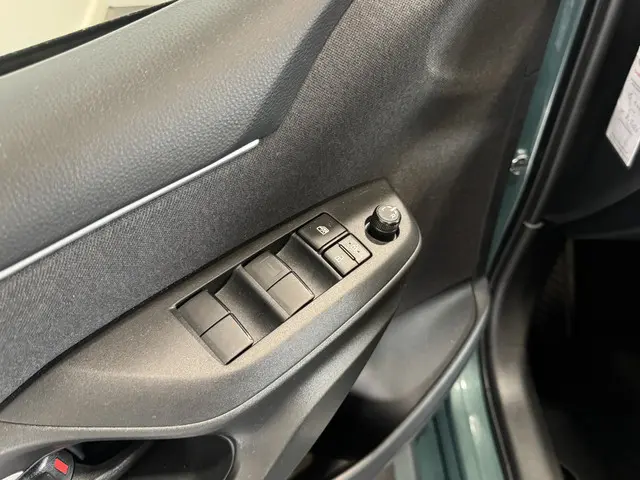 Toyota Yaris 1.5 Hybrid 115 Active 2025 Hybride Benzine