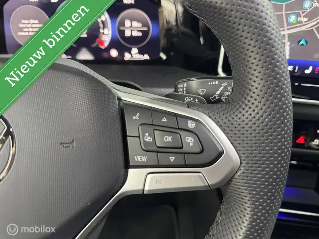 Volkswagen Golf 1.5 eHybrid GTE 2024 Hybride Benzine 35