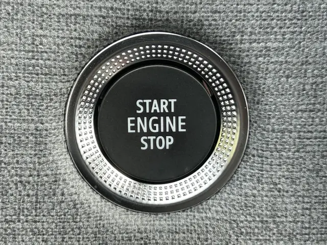 Mitsubishi Colt 1.6 HEV Intense 2026 Hybride Benzine 30