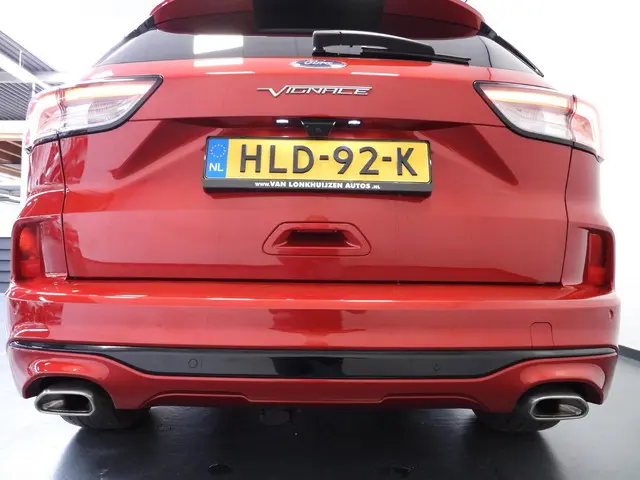 Ford Kuga 2.5 PHEV Plug-In Vignale 2021 Hybride Benzine 39