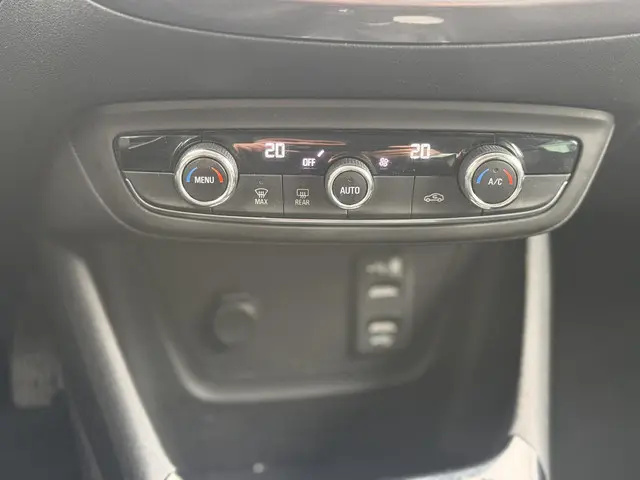 Opel Crossland X 1.2 Turbo Innovation 2019 Benzine 14