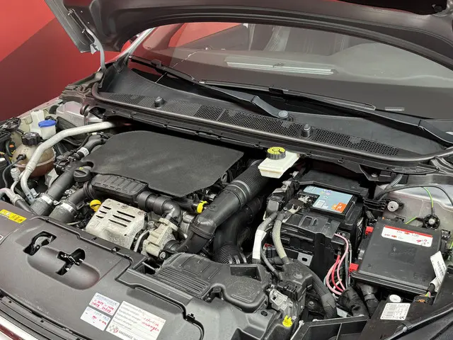 Peugeot 308 SW 1.2 PureTech GT-line 2015 Benzine 12