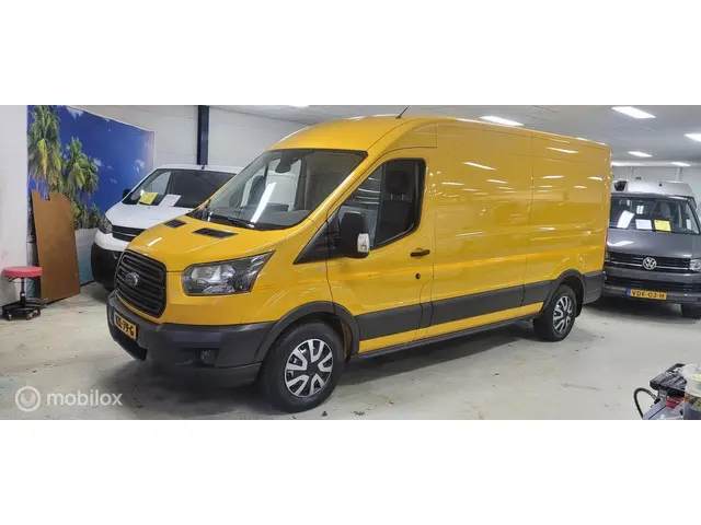 Ford Transit 350 2.0 TDCI L3H2 Ambiente 2017 Diesel 2