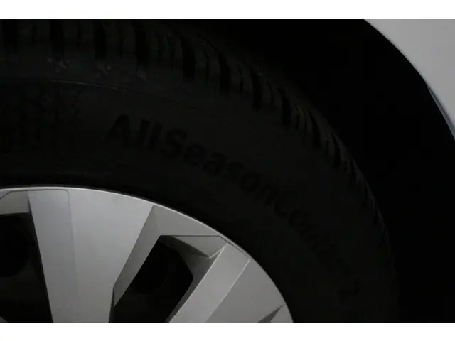 Volkswagen Polo 1.0 TSI Comfortline 2021 Benzine 33