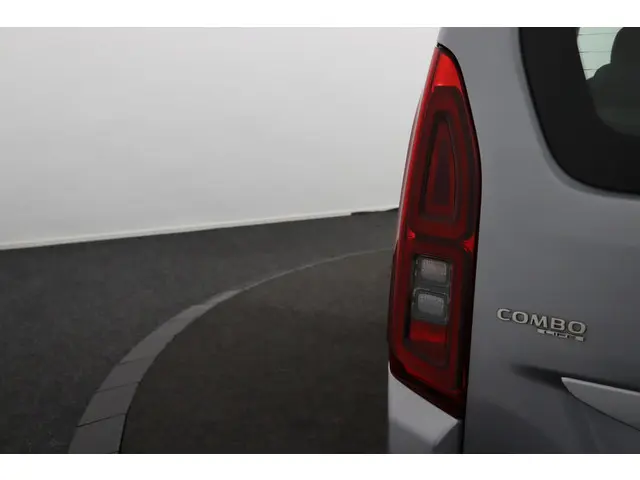 Opel Combo Life 1.2 Turbo L1H1 Edition 2019 Benzine 37