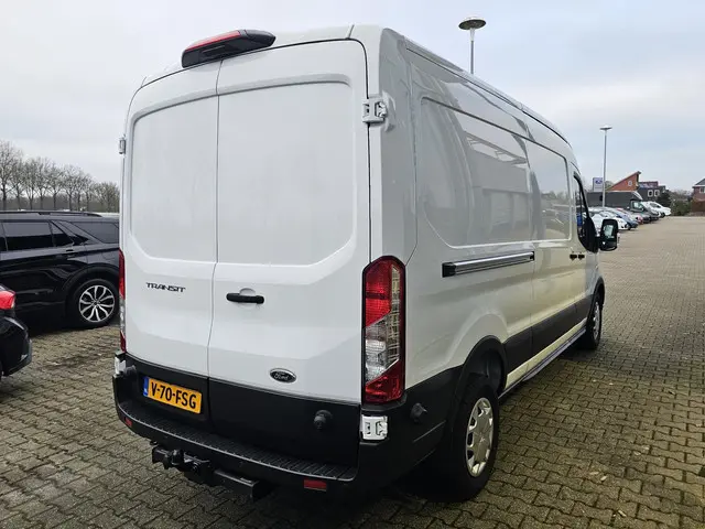 Ford Transit 350 2.0 TDCI L3H2 Trend 2024 Diesel 5
