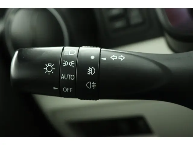 Suzuki Ignis 1.2 Stijl Smart Hybrid 2017 Benzine 31