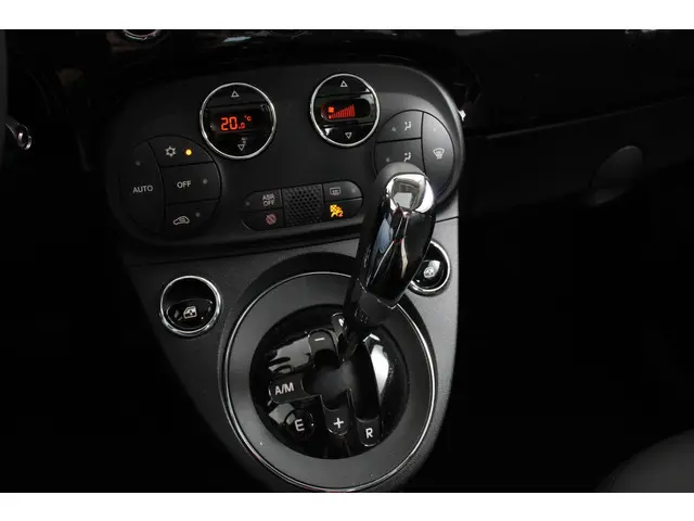 Fiat 500 1.2 Lounge Automaat 2019 Benzine 18