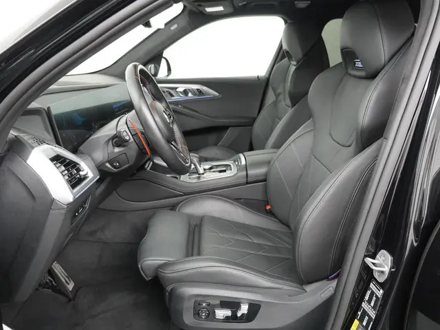 BMW XM PHEV 30 kWh 2024 Hybride Benzine 4