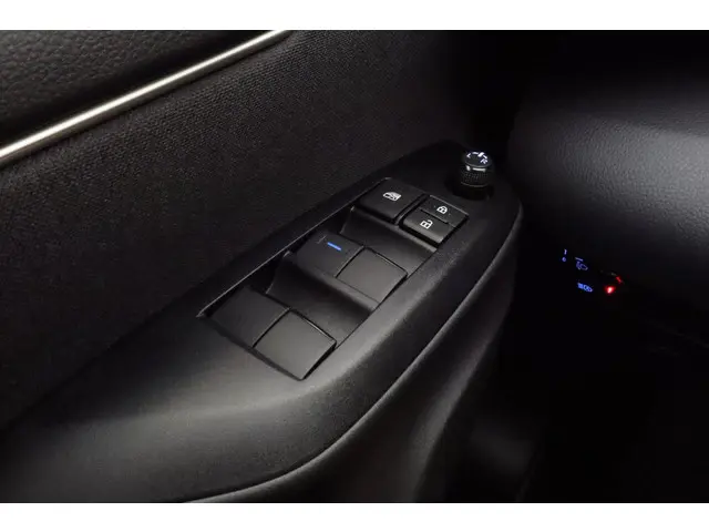 Toyota Yaris 1.5 VVT-i 125pk Dynamic 2022 Benzine 17