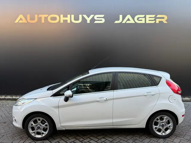 Ford Fiesta 1.25 Titanium 2013 Benzine 5